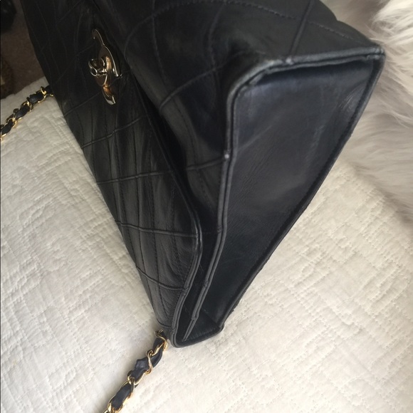 SOLD ---Chanel--SOLD - Picture 4 of 6